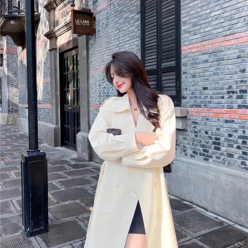 White trench coat women in the long new loose double breasted small temperament all
