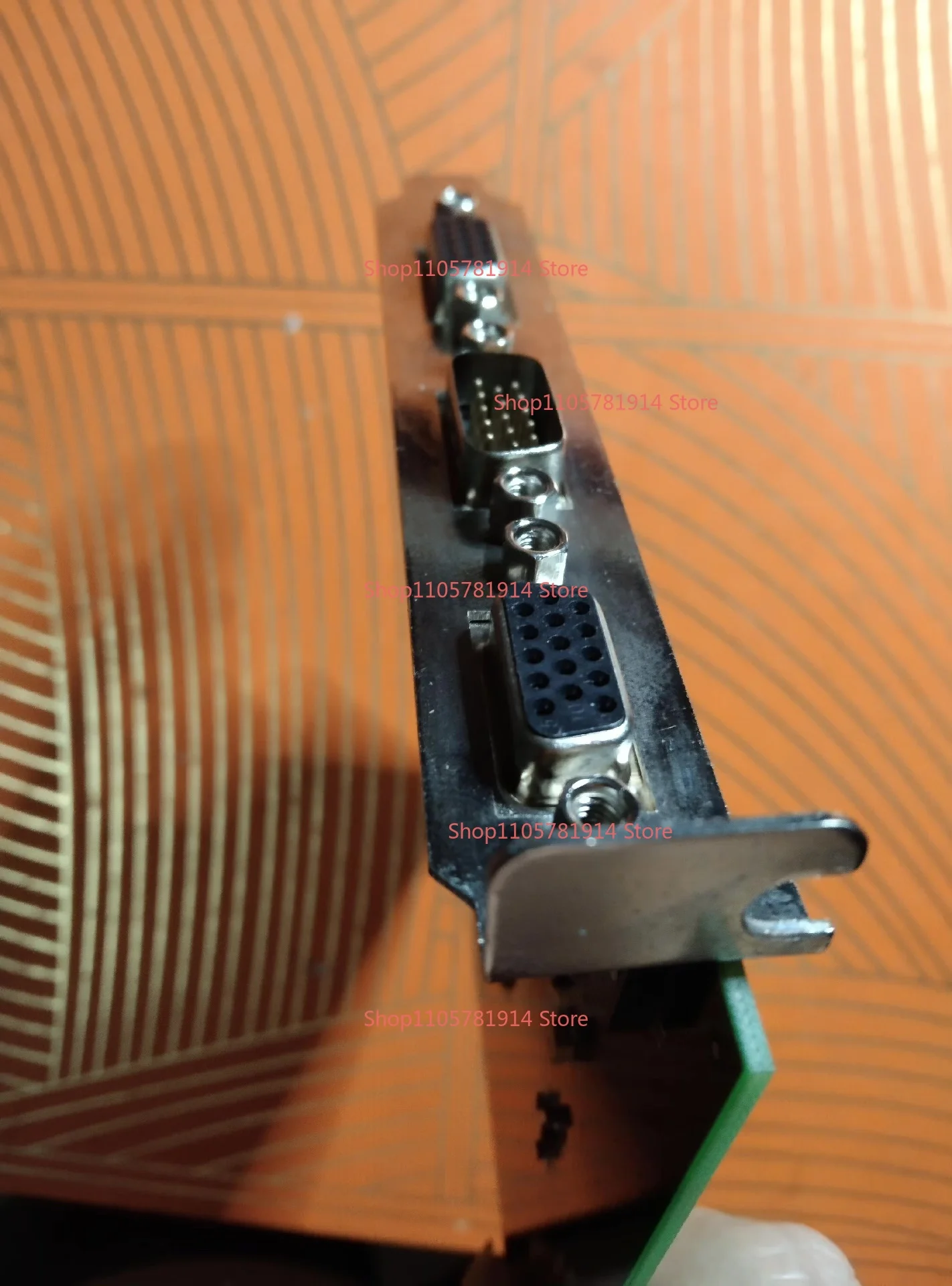 For VGA Splitter FISCAN MAD02C CAA.AE