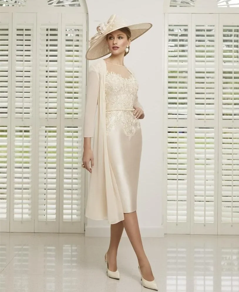 Two Piece Mother Of The Bride Dresses Neck Appliqued Beaded Sash Wedding Guest Gowns Short Sleeves Knee Length Mother Gown