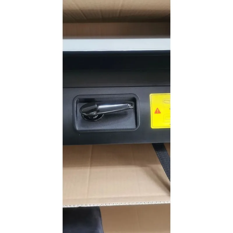 High Quality Aluminum Manual Pickup Tail Box Truck Bed Retractable Roller Lid Tonneau Cover for Ford Ranger