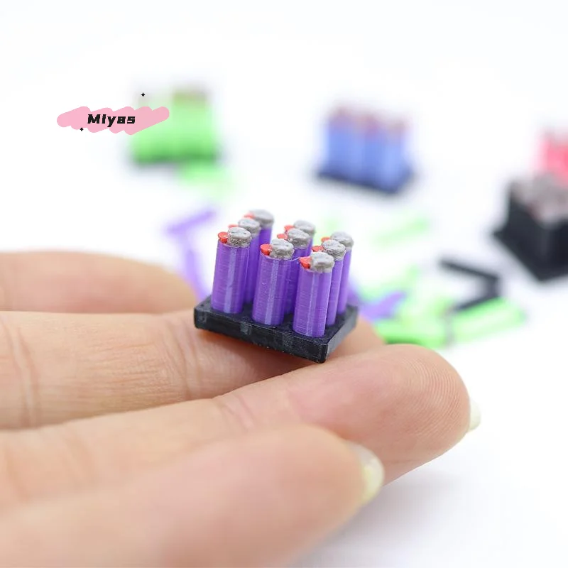 

1/12 Scale Dollhouse Miniature Cigar Cigarette Ornament Set with Base Model Toys for Doll House Decoration