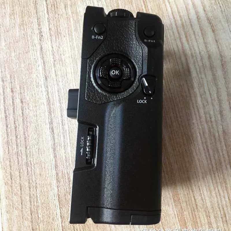 99%New HLD-9 HLD9 Battery grip for Olympus OM-D E-M1mark II ; E-M1 mark III EMIii EM1iii camera