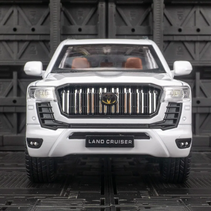 Simulación 1:24 Toyota Prado, puertas modelo de vehículo todoterreno de aleación y capó de motor, el maletero se puede abrir con sonido y iluminación