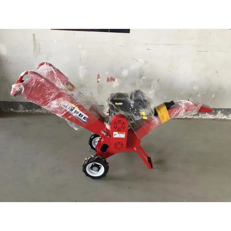Mobile Mini Wood Chipping Equipment 3T/H Output Process Branches Up To 12cm