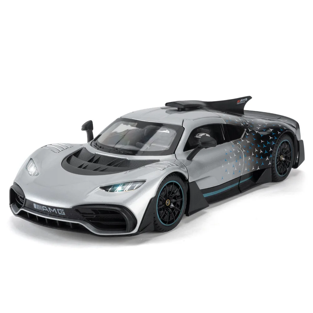 

1:18 ONE GTR Alloy Sports Car Model Diecast Toys Doors Opened Sound Light Pull Back Miniature Vehices for Friend's Birthday Gift