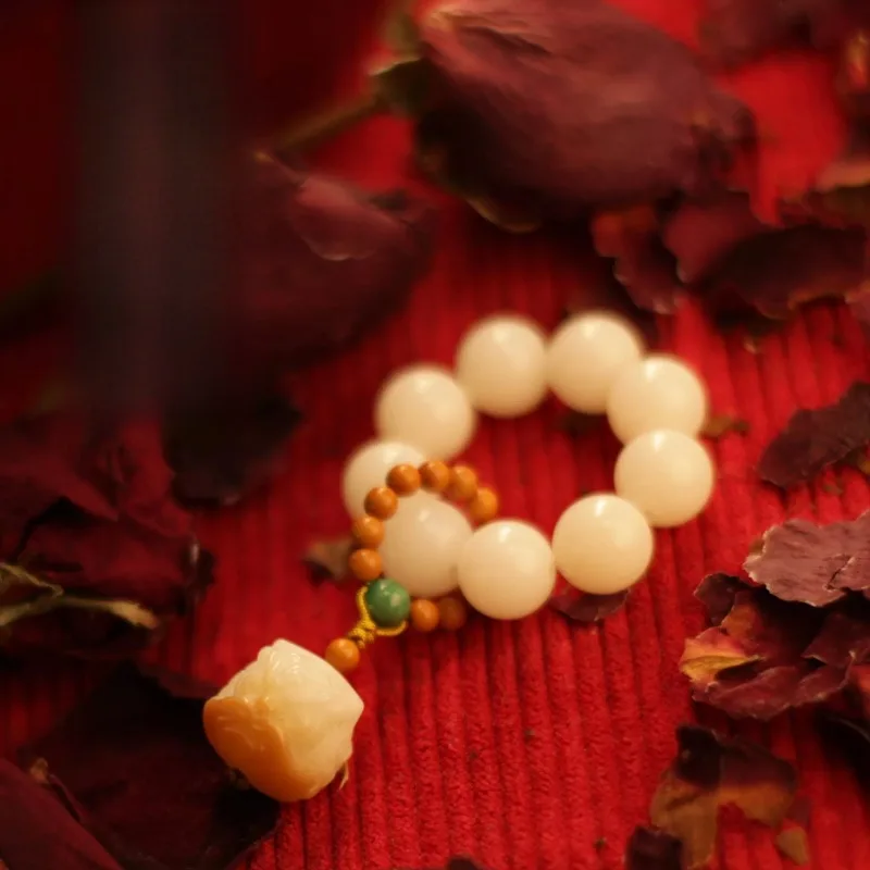 White Jade Bodhi Child Hand Twist Finger Soft Lion Awakening Olive Pit Tip Wenwan Buddha Bead Rosary Bead Gift