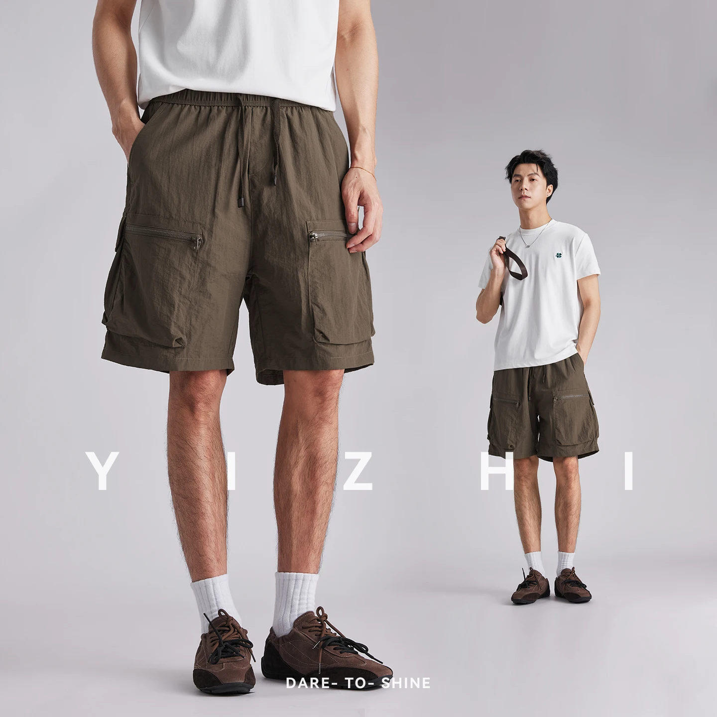 

Men Light Functional Style Zip Pockets 5 Inch Bermuda Shorts Summer Loose Breathable Outdoor Straight Fit Cargo Casual Shorts