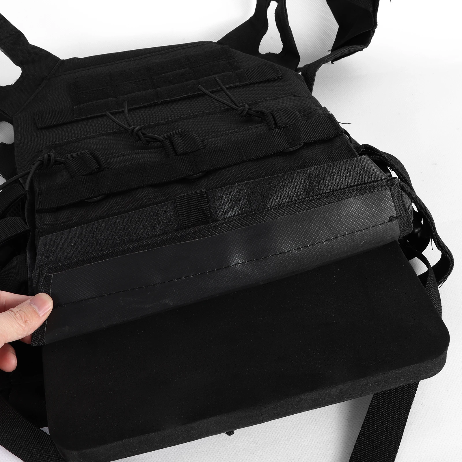 Thumbnail 4 - #4 Highest Rated Paintball Vests to Buy in 2026