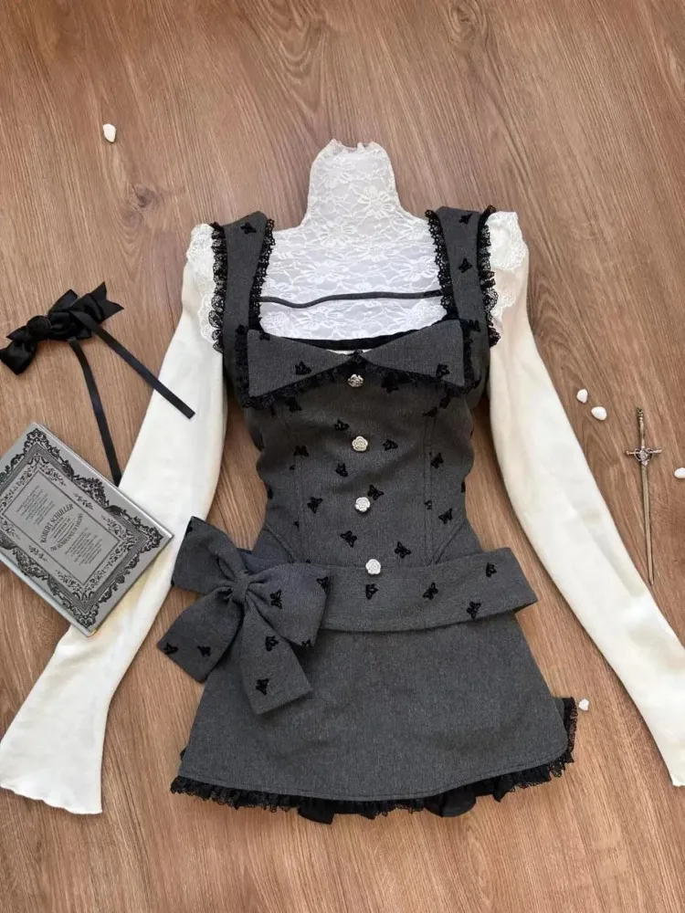 2024 New Japanese Vintage 3-częściowy zestaw damski Casual Square Collar Blouse + Lace Patchwork Print Vest + Y2k Bow Mini Skirts Female