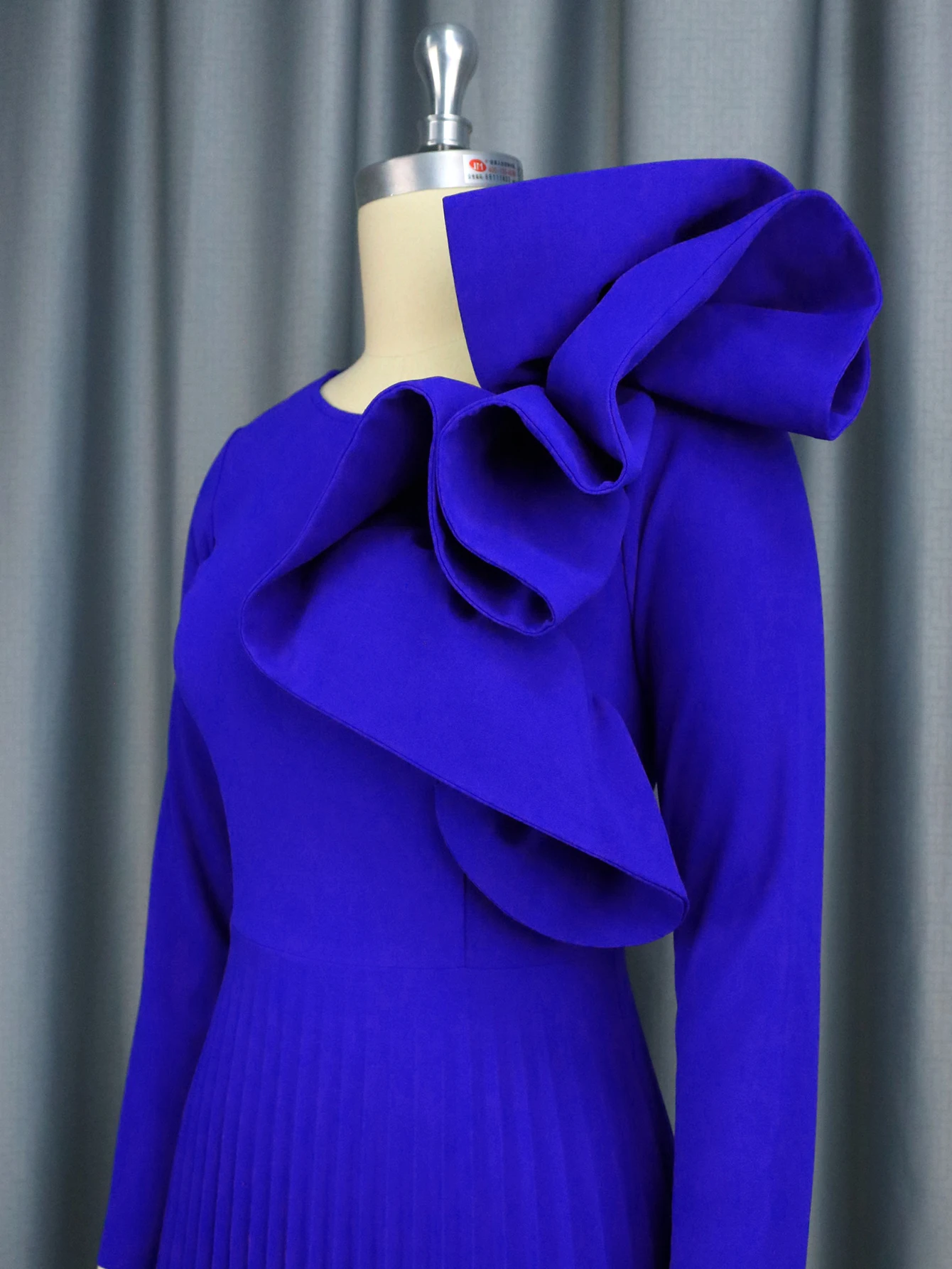 Women's Vintage Navy Blue Long Dresses for Party Evening Modest Pleated A Line Long Sleeve Asymmetric Ruffle Swing Dress Spring