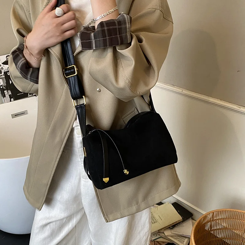 

2025 A/W Vintage Women's Crossbody Bag, Genuine Leather Multi-way Shoulder Purse, Large Capacity Tote for Work & Casual Dating