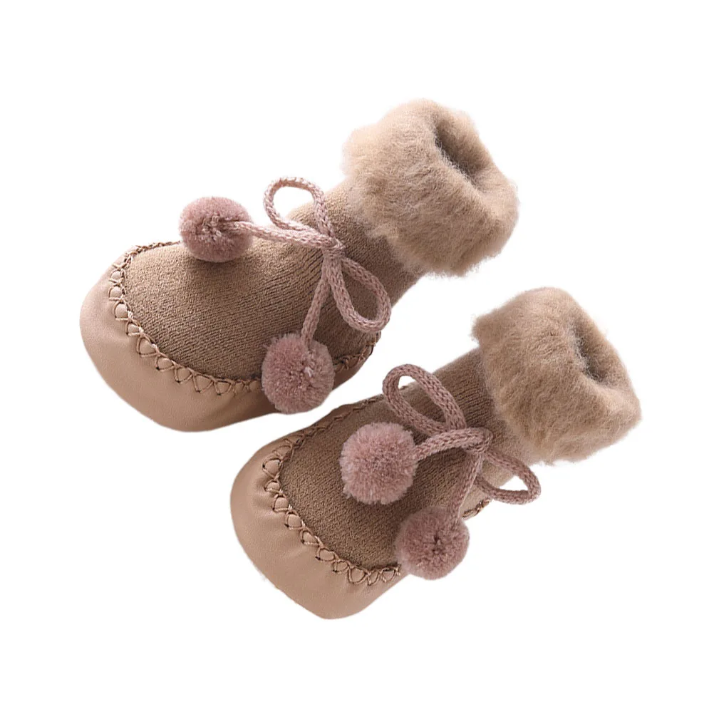 جوارب أرضية للأطفال من القطن مضادة للانزلاق للدفء للأطفال الصغار جوارب شتوية ناعمة قابلة للتنفس ومقاومة للانزلاق لقهوة من عمر 0 إلى 6 أشهر