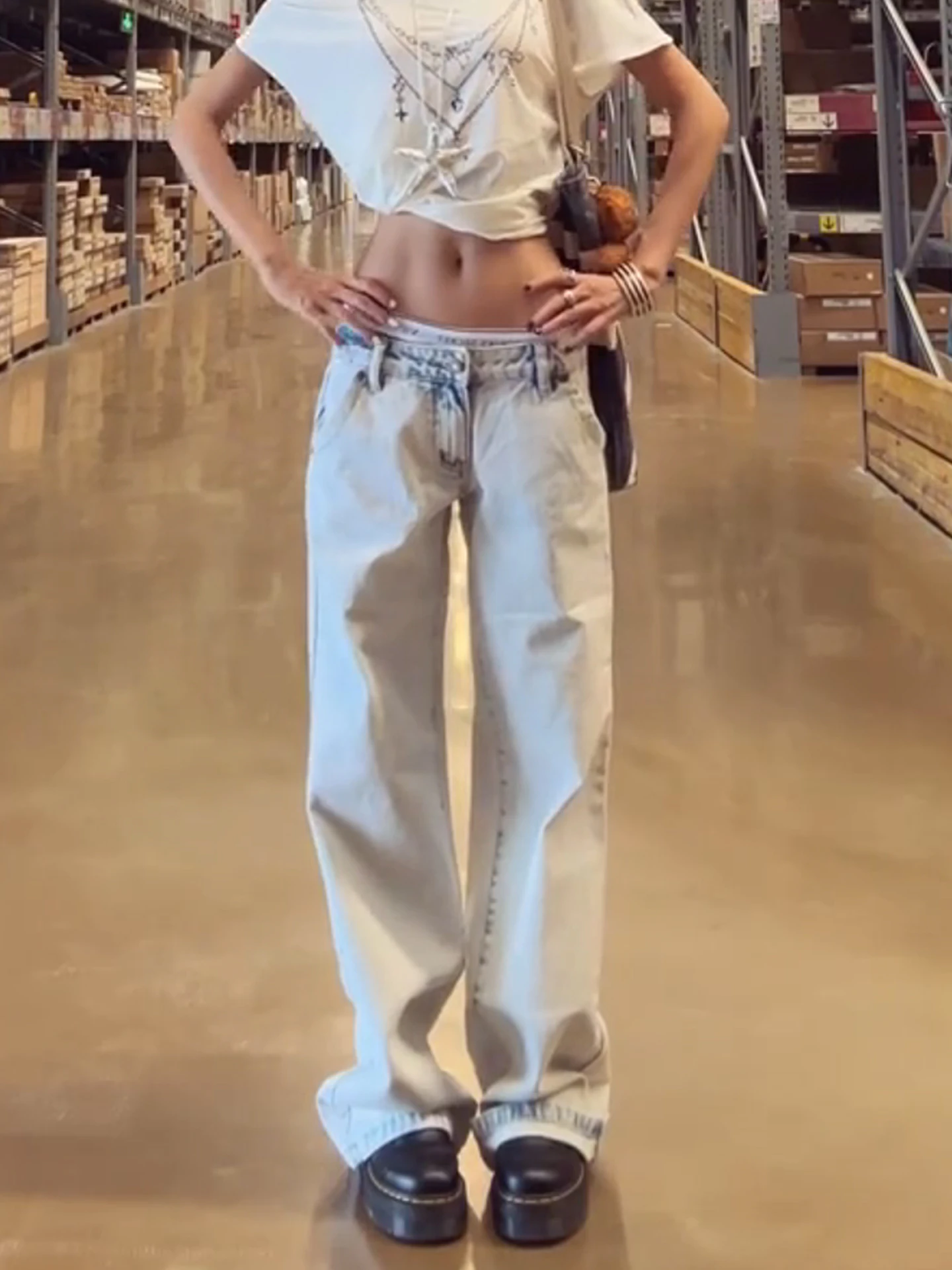

Retro American High Street Washed Denim Jeans Women's Summer New Low Waist Floor-Length Pants Spicy Girl Design Sensation