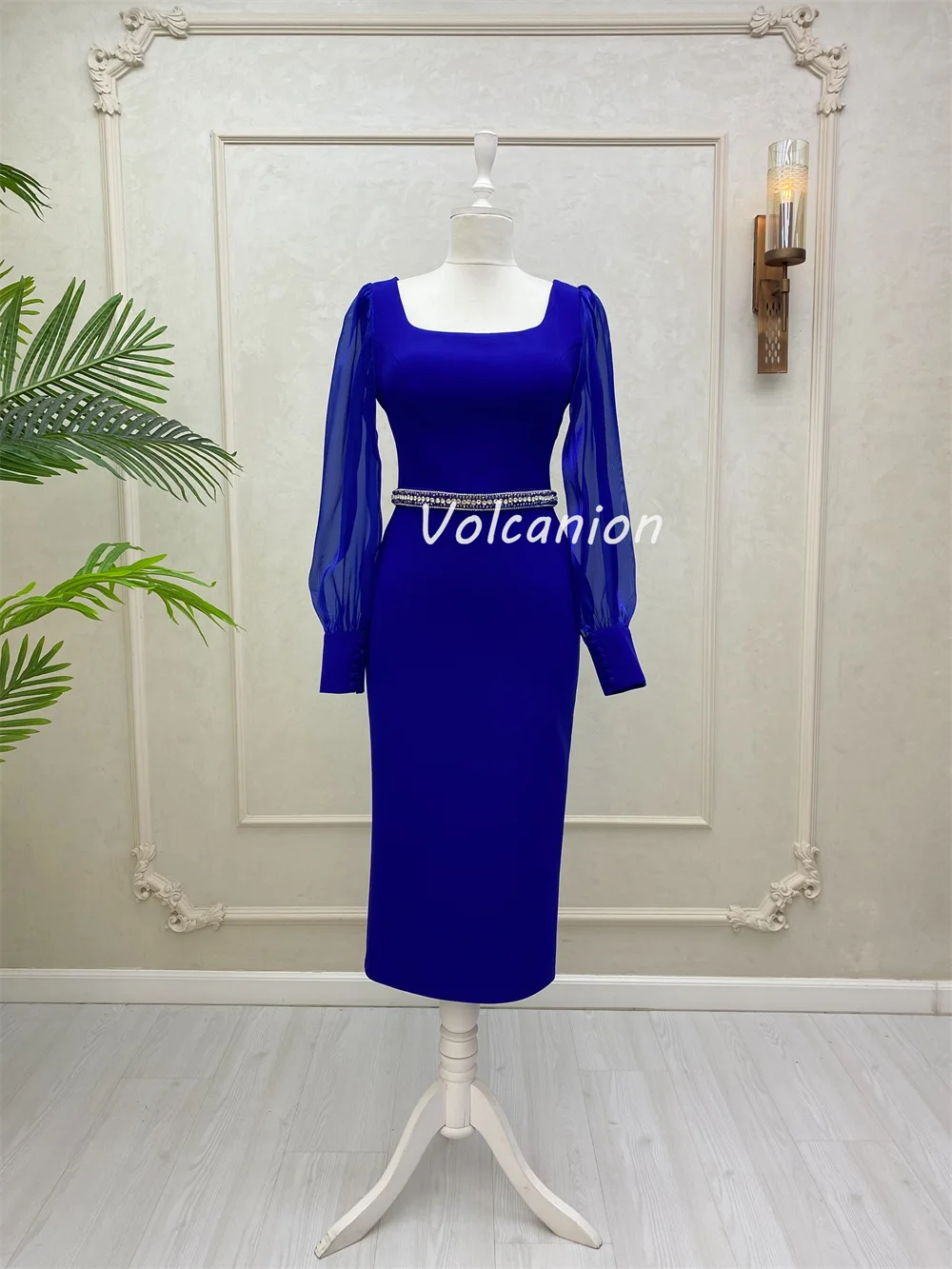 Gaun Panjang Teh Leher Persegi Lurus Kancing Manik-manik Berlian Imitasi Jersey Berkilau Kasual Kustom Gaun Acara Pesanan Khusus Seksi