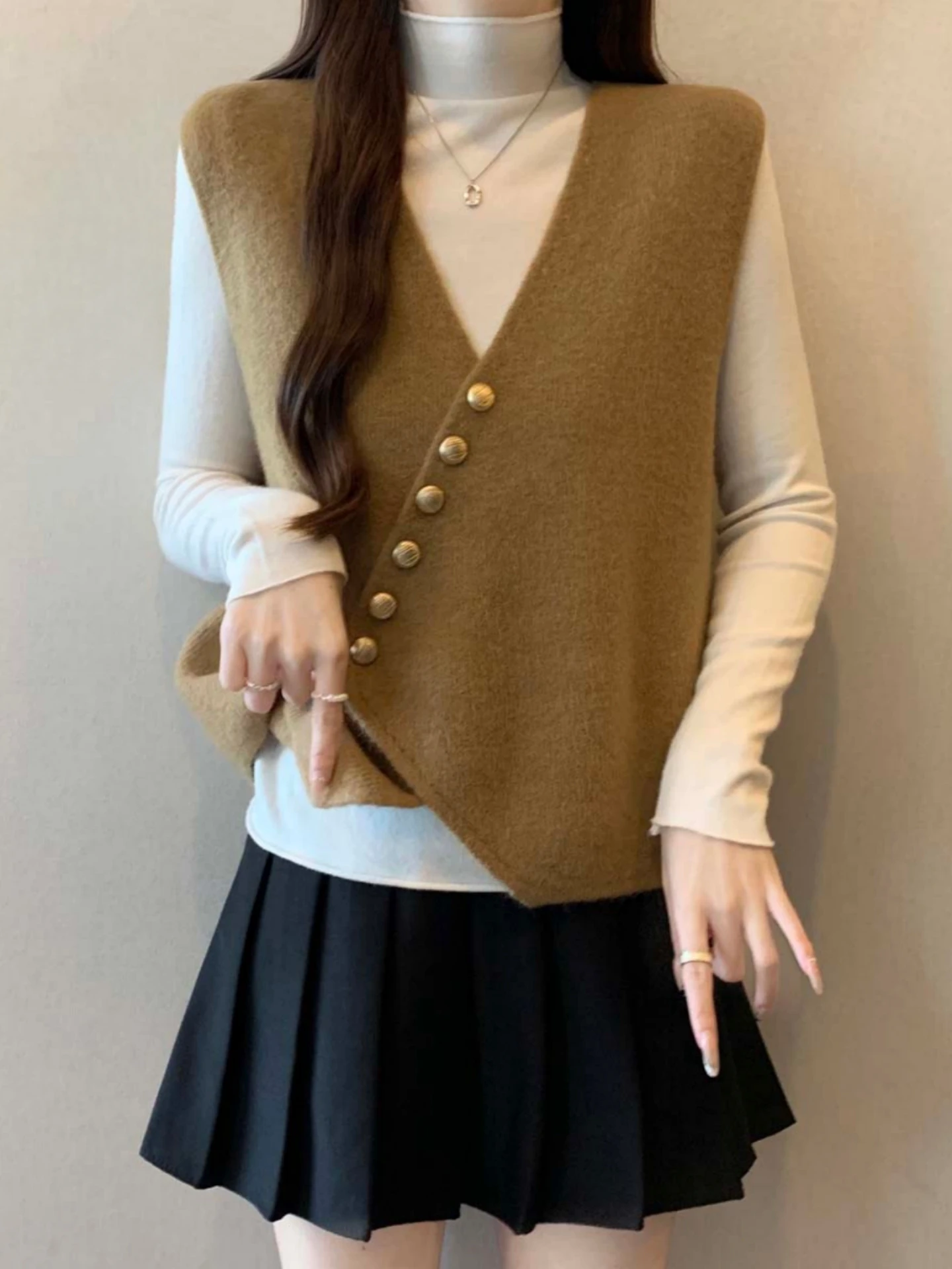 Ladies Knitted Vest Top V-Neck Asymmetrical Design Thickened Winter Warm  Color Business Commute Style plus Size Clothes