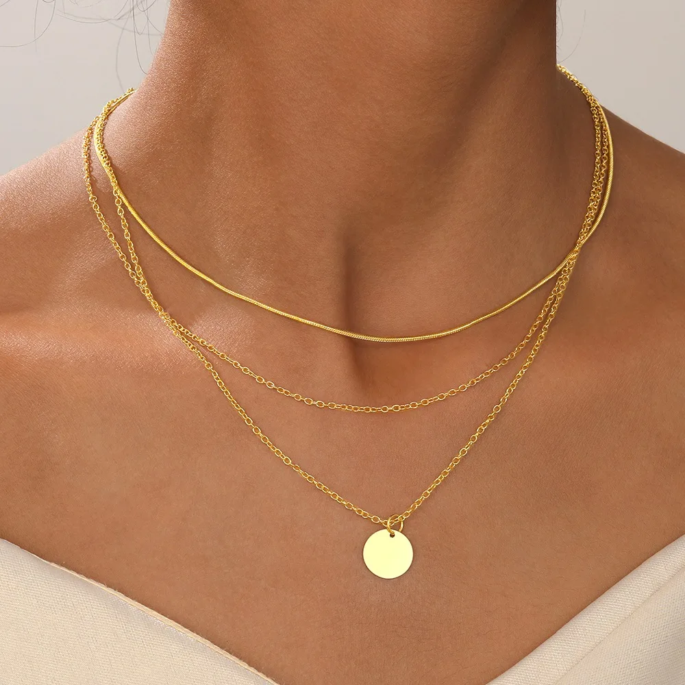 1PCS New Fashion Simple Round Pendant Three-Layer Stacked Wear Style Clavicle Alloy Necklace Women's Light Luxury Elegant Style