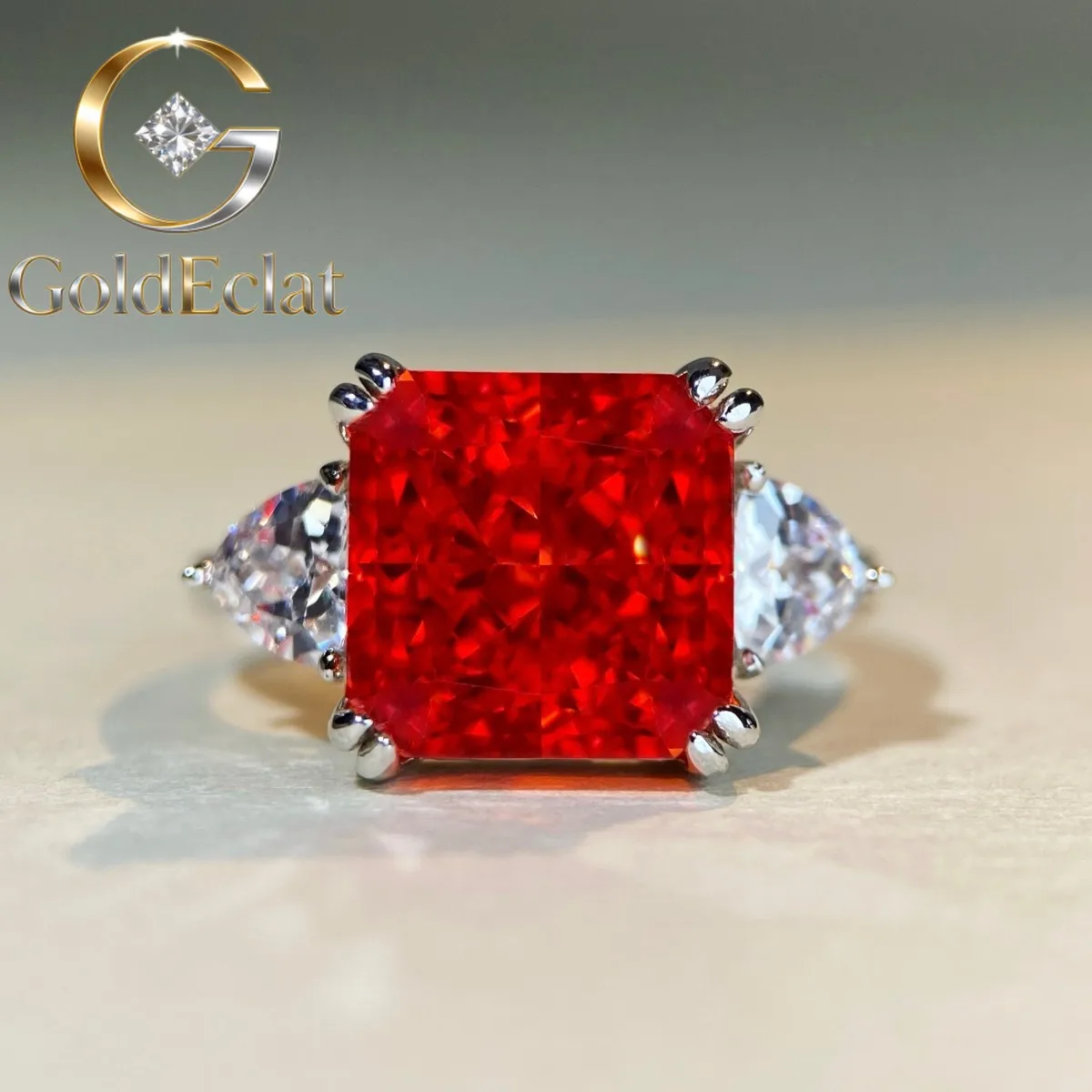 

Кольцо GoldEclat Luxury из цельной платины PT950 для женщин, с огранкой «Ледяной цветок», с бриллиантом 5 карат огранки «Райан» и муассанитом