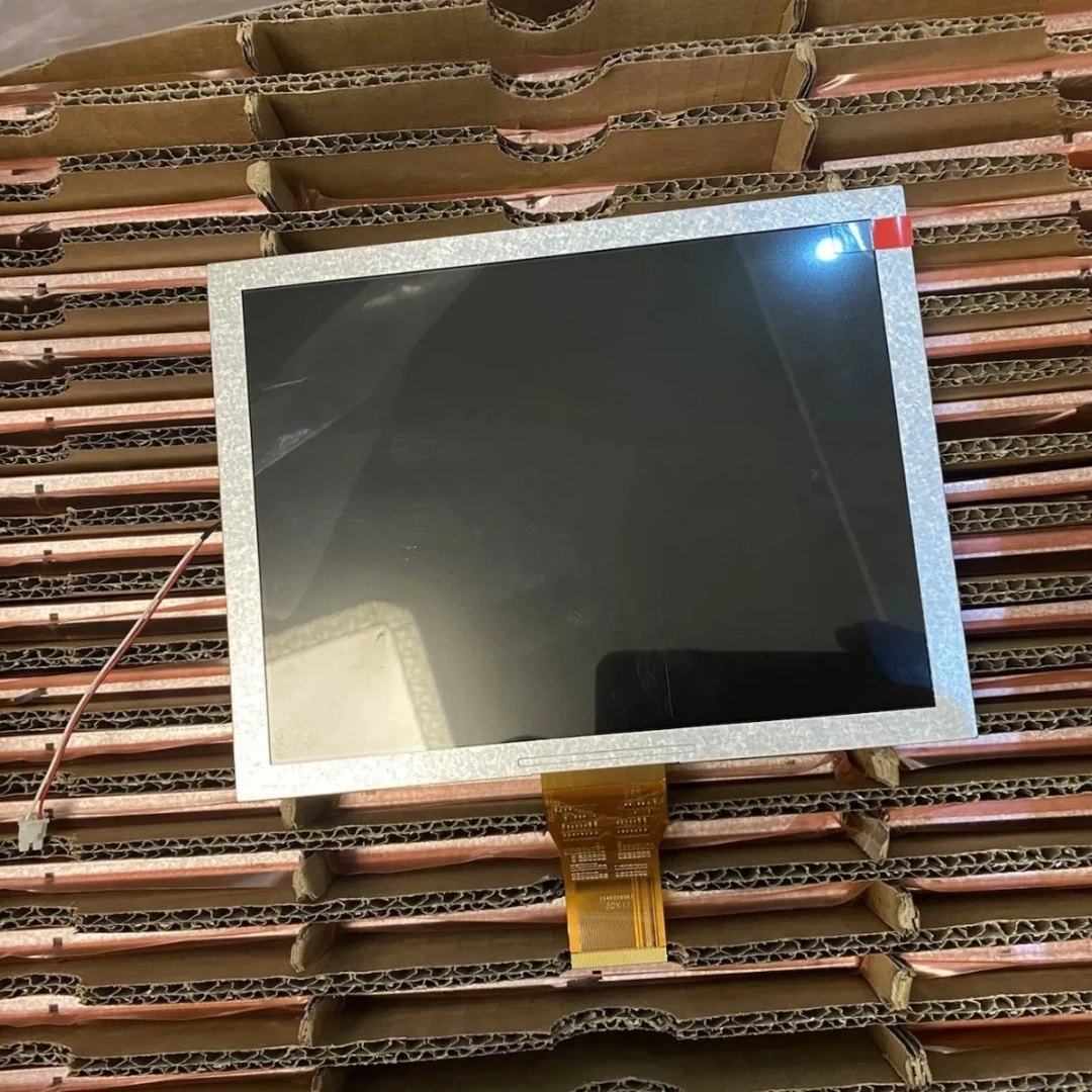 Brandnew 8 polegadas TM080SDH01 AT080TN52 V.1 EJ080NA-05B EJ080NA05A EE080NA-06A 4:3 50Pin LCD matriz display 800x600 tela interna