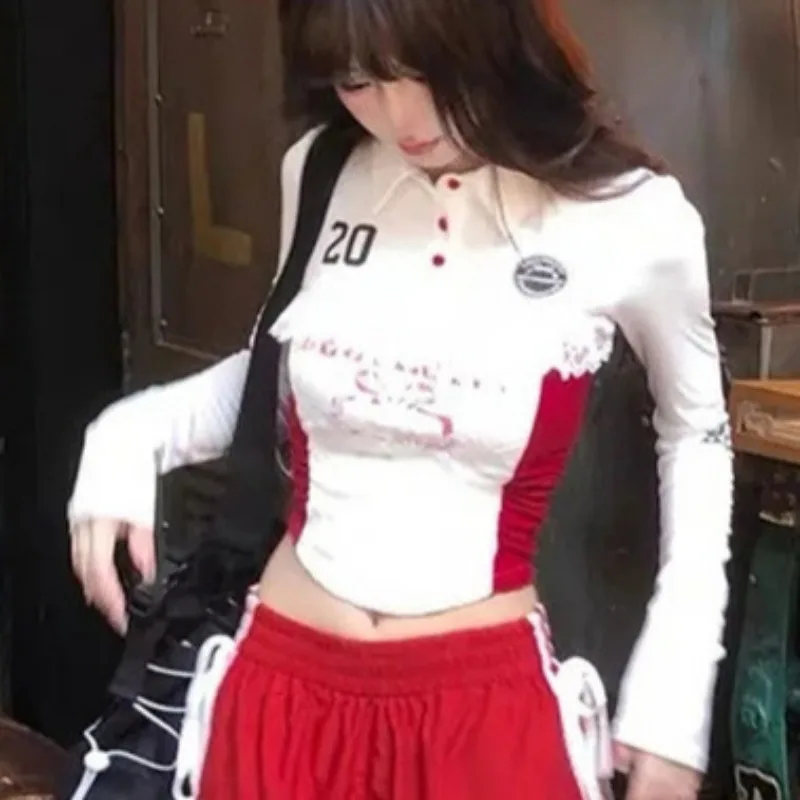 女性用レタープリントの襟付きフィットネスセット,スウェットシャツとミニスカート,おそろいの衣装,ストリートウェア,春と夏,2022