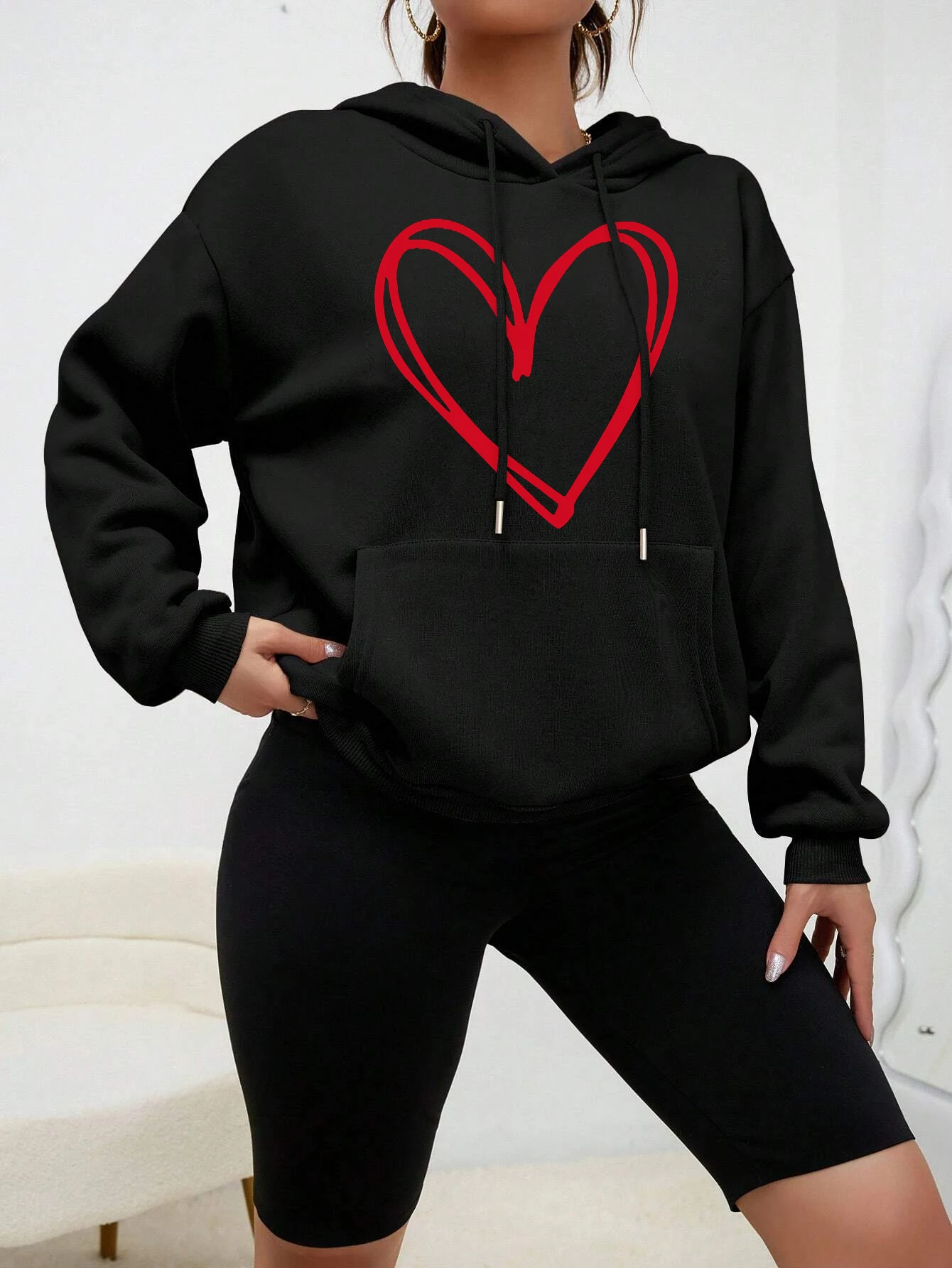 Red Heart Hollow Art Print Women Clothes Fashion Fleece Hoody Cartoons Sweatshirt Casual Street Style Female Hoodie