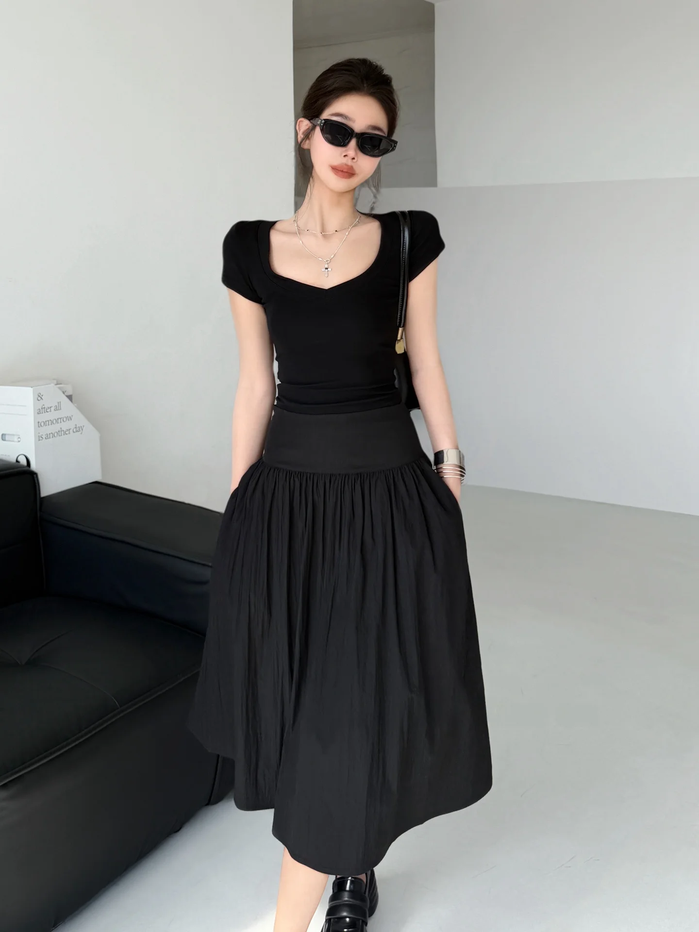 Loose A-Line Midi Skirt Women's White Elegant Wide Waist Pleated Fullness Polyester Nylon Fabric Summer Season Girls Ladies