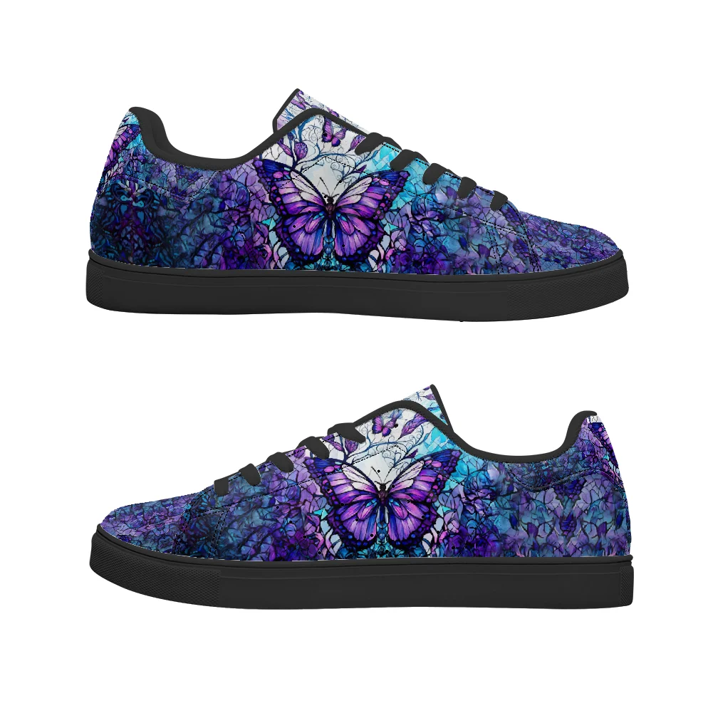 أحذية كلاسيكية بنمط الفراشة الأرجوانية بخلفية سوداء كاجوال أحذية عصرية أحذية رياضية في الحرم الجامعي