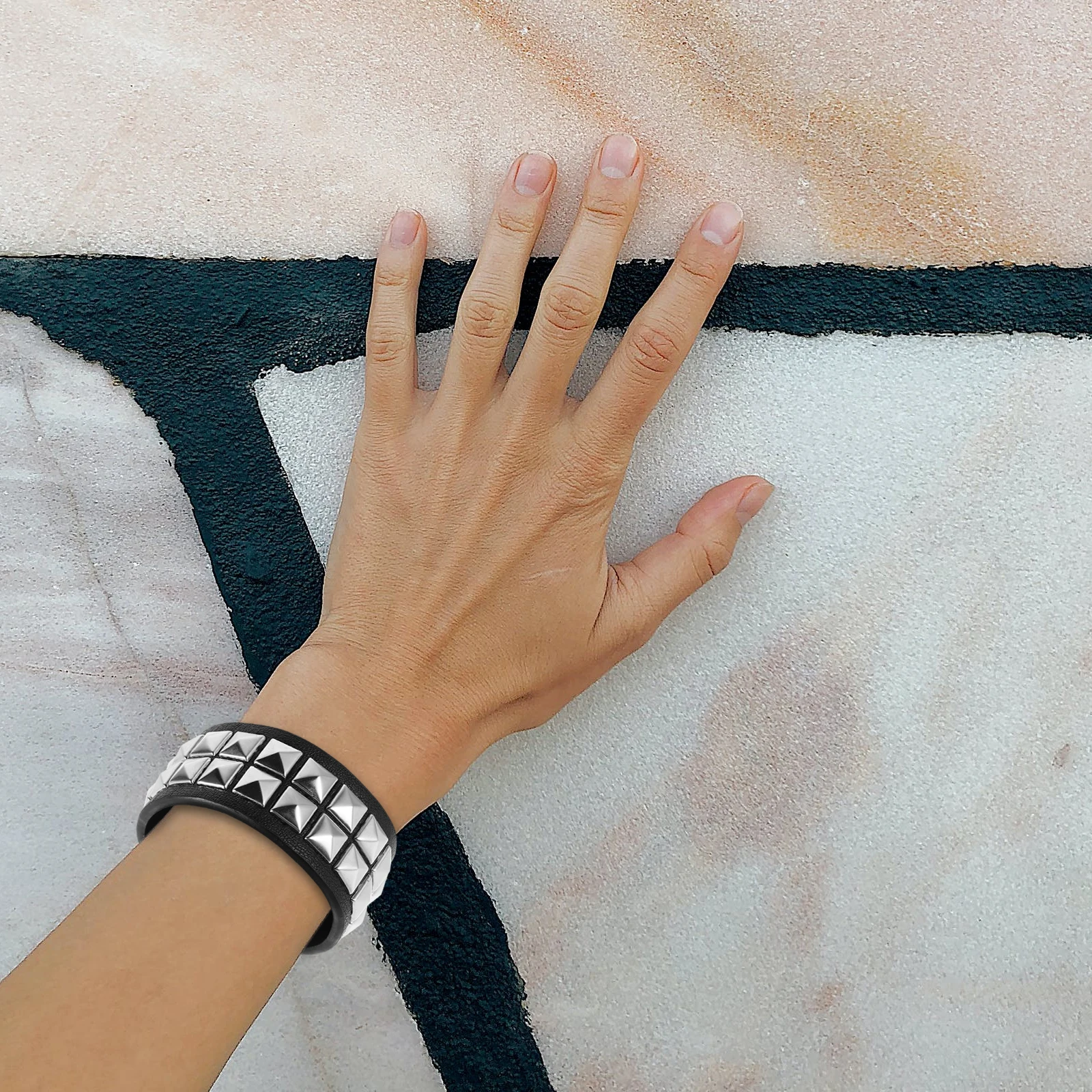 

Vintage Bracelet Fake Rock Pu Braided Rivets Wristband Cuff for Men Artificial Goth