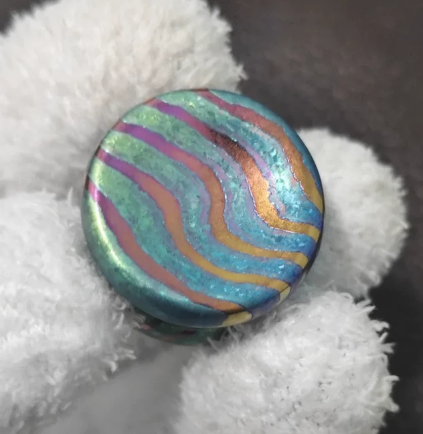 Used EDC Ice crystal zircuti button 24.5 * 17mm Stress Relief Toy Haptic Spinner Fingertip Gyroscope Decompression Toys
