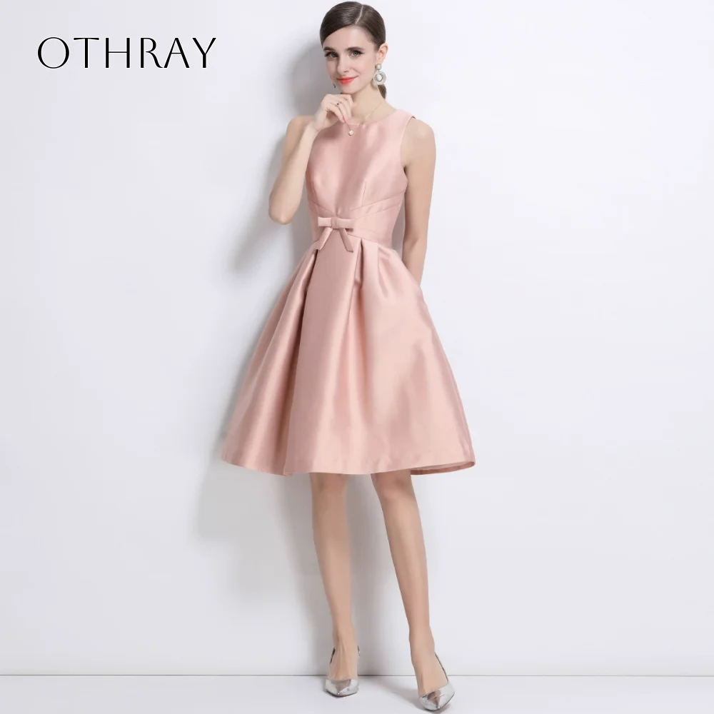 Satin Short O-Neck …