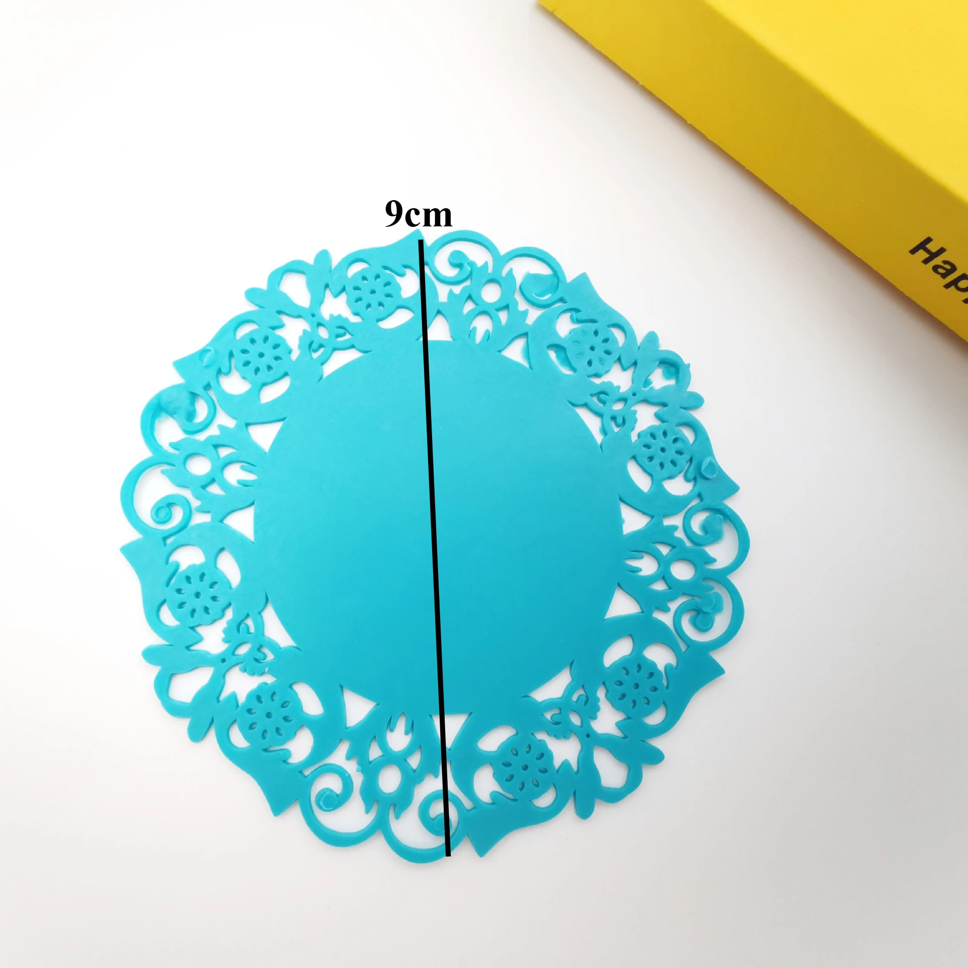 2/5 pcs 9cm Hollow Silicone Coaster Flower-Shaped Non-Slip Anti-Scald Heat Insulating Table Pads Creative Tea Round Cup Mat
