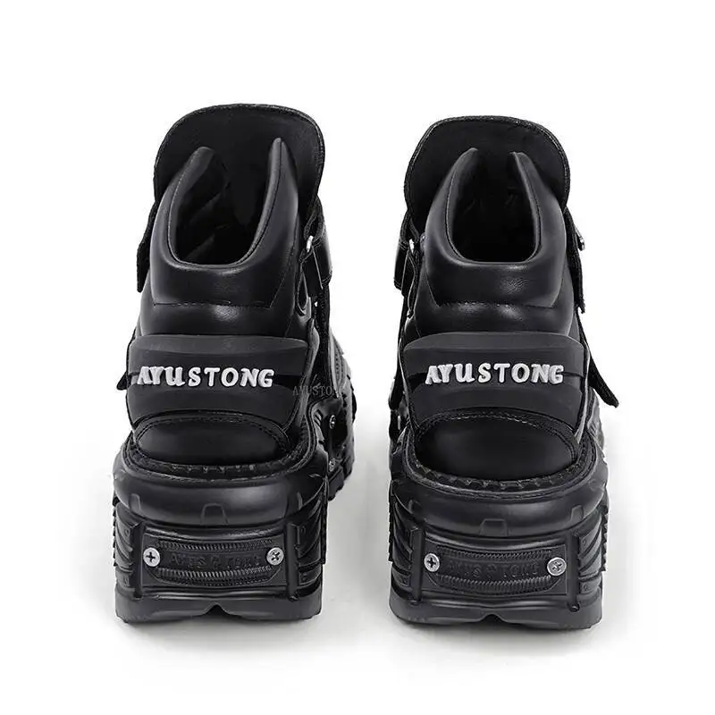 جديد فاسق نمط النساء أحذية الدانتيل متابعة كعب الارتفاع 6 سنتيمتر أحذية منصة امرأة ديكور معدني امرأة أحذية رياضية القوطية الكاحل روك الأحذية