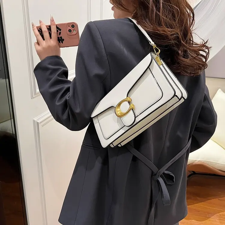 2026 Intelligent Vessel, Multi-Compartment Square Shoulder Bag, Organized Silhouette, Urban Efficiency