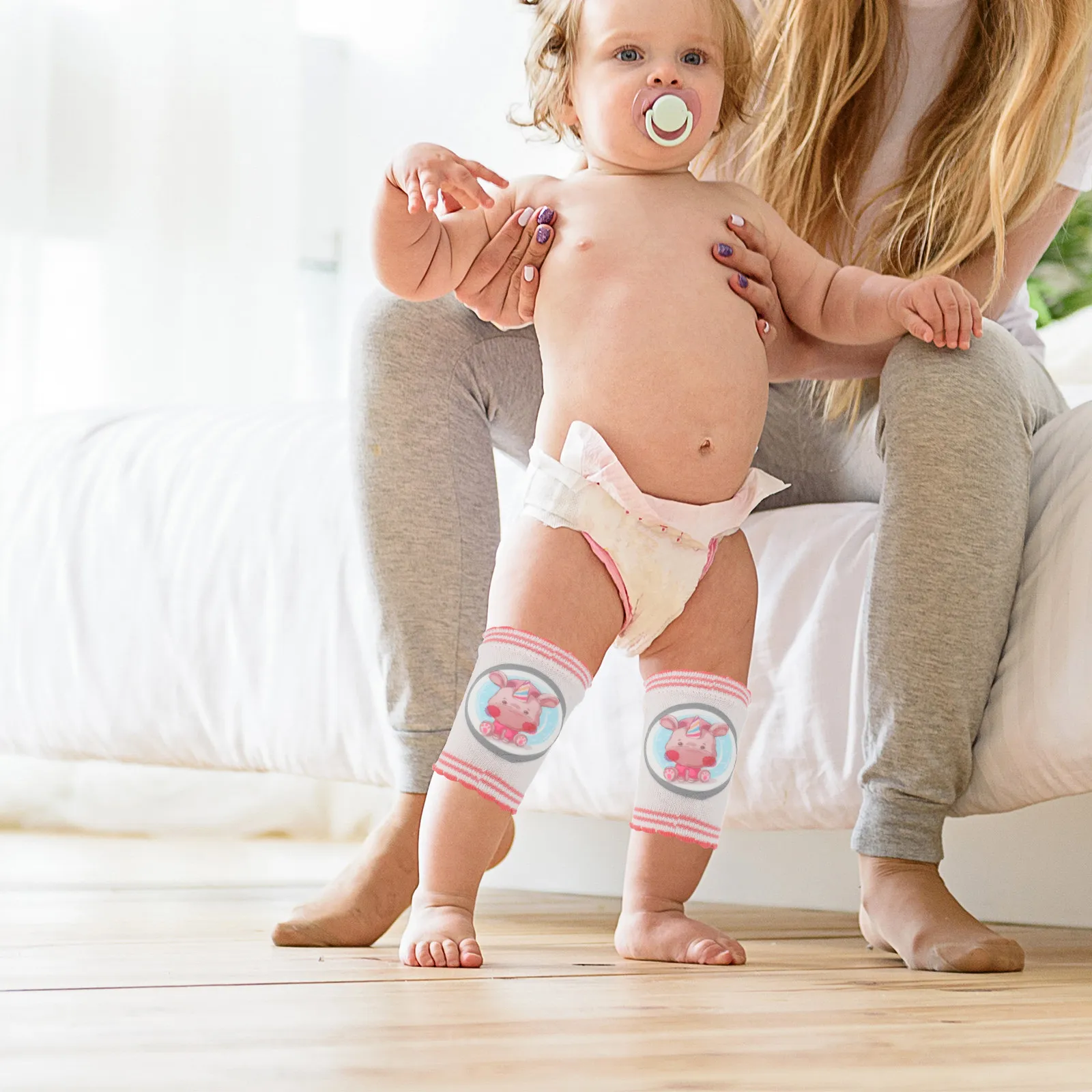 

1Pair Cartoon Baby Knee Pads Breathable Lightweight Comfortable Protective Elastic for Crawling Toddlers Summer Safety