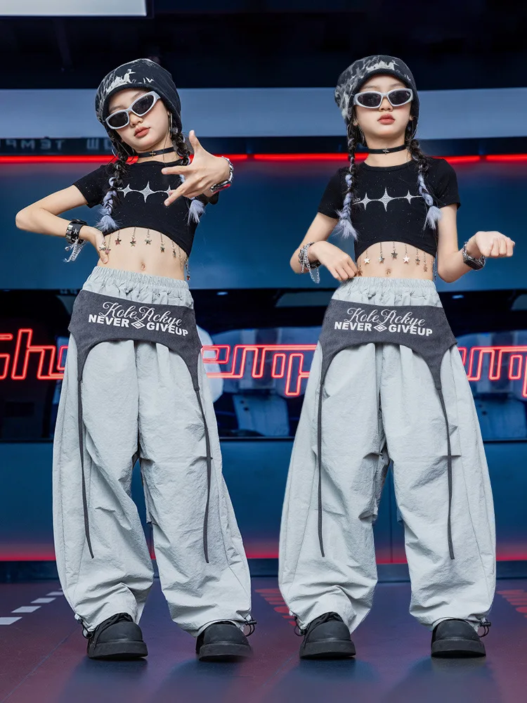 

Kid Kpop Hip Hop Clothing Black Stars Crop T Shirt Top Gray Casual Belt Wide Leg Parachute Pants for Girl Dance Costumes Clothes