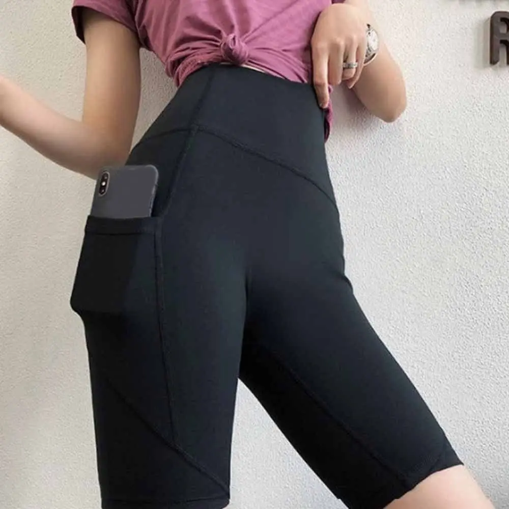 

High Waist Yoga Shorts Stretch Fabric Breathable Skinny Leggings Solid Color Seamless Design Sports Shorts Casual Wear
