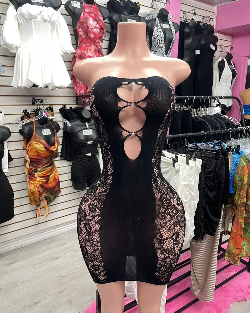 STILVOLLE DAME Diamanten Spitzenkleid 2025, Sommer-Frauen, trägerlos, rückenfrei, ausgeschnitten, figurbetont, sexy Club-Party, Mini-Kleider in Schwarz und Rot