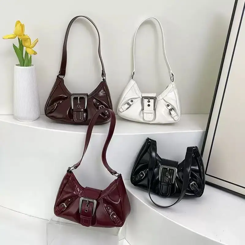 Thumbnail 2 - #77 Newest Saddle Bags