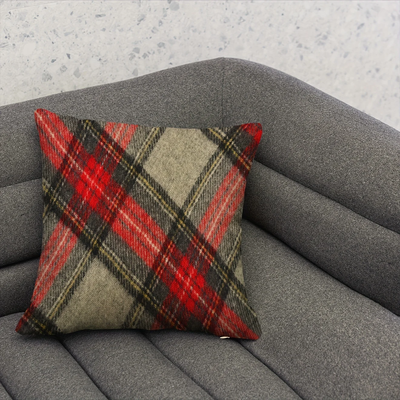 Christmas Plaid Pillow Cover, Traditional Scottish Tartan Cushion Case, Winter Home Decor for Sofa Couch