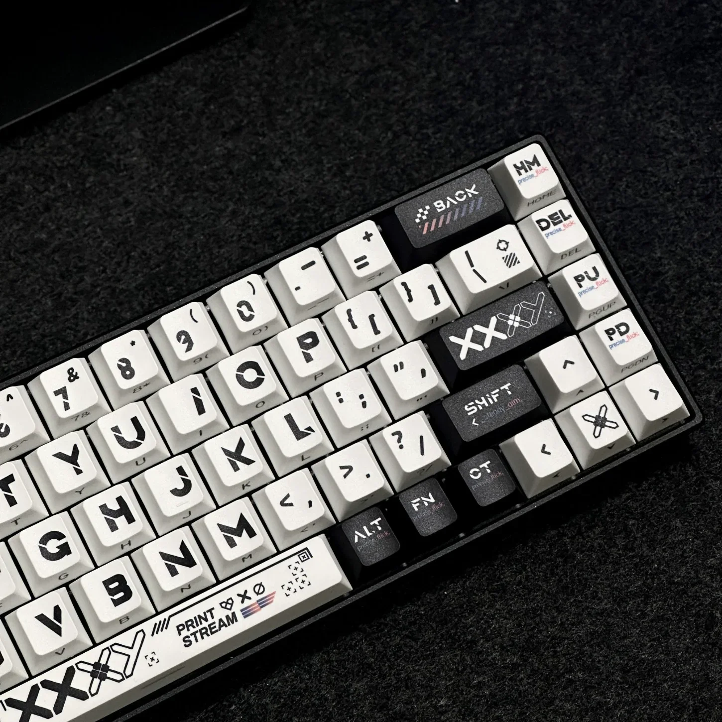 Cherry Personalized Black and White Side Engraved Translucent Keychain PBT 82/100 Key Suitable for Mechanical Keyboards