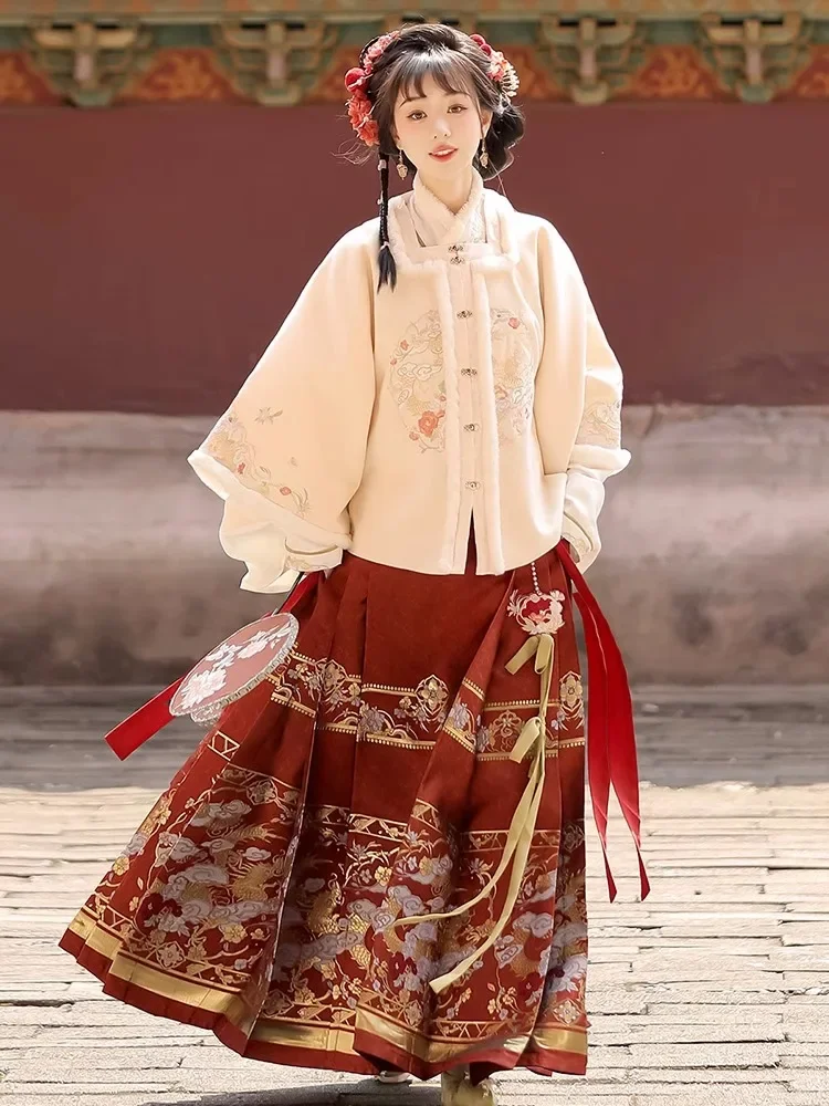 Winter Ming-made Hanfu Women's Chinese Style Thickened Square Neck Short Jacket Horse Face Skirt Ancient Clothing Full Set