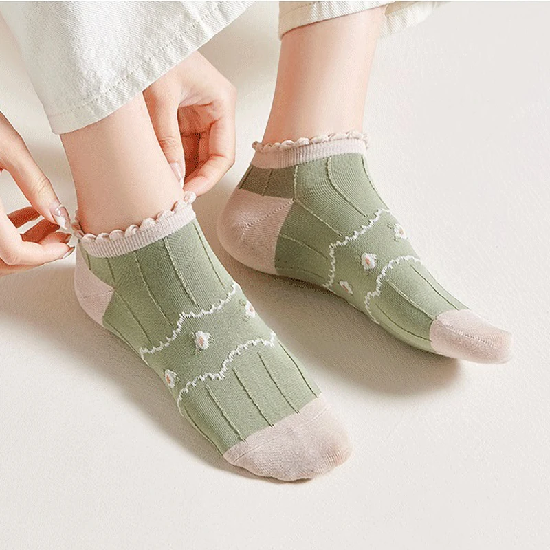 Harajuku Flower Lolita Girls Cotton Kawaii Cute Short Stockings Summer Korean Fashion Green White Women Mesh Low Cut Ankle Socks