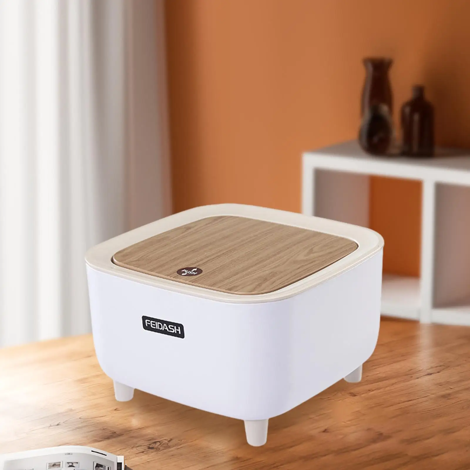 Small Countertop Wastebasket 2L Mini Trash Can Garbage With Lid Plastic Storage Bucket for Desktop Countertop Bathroom