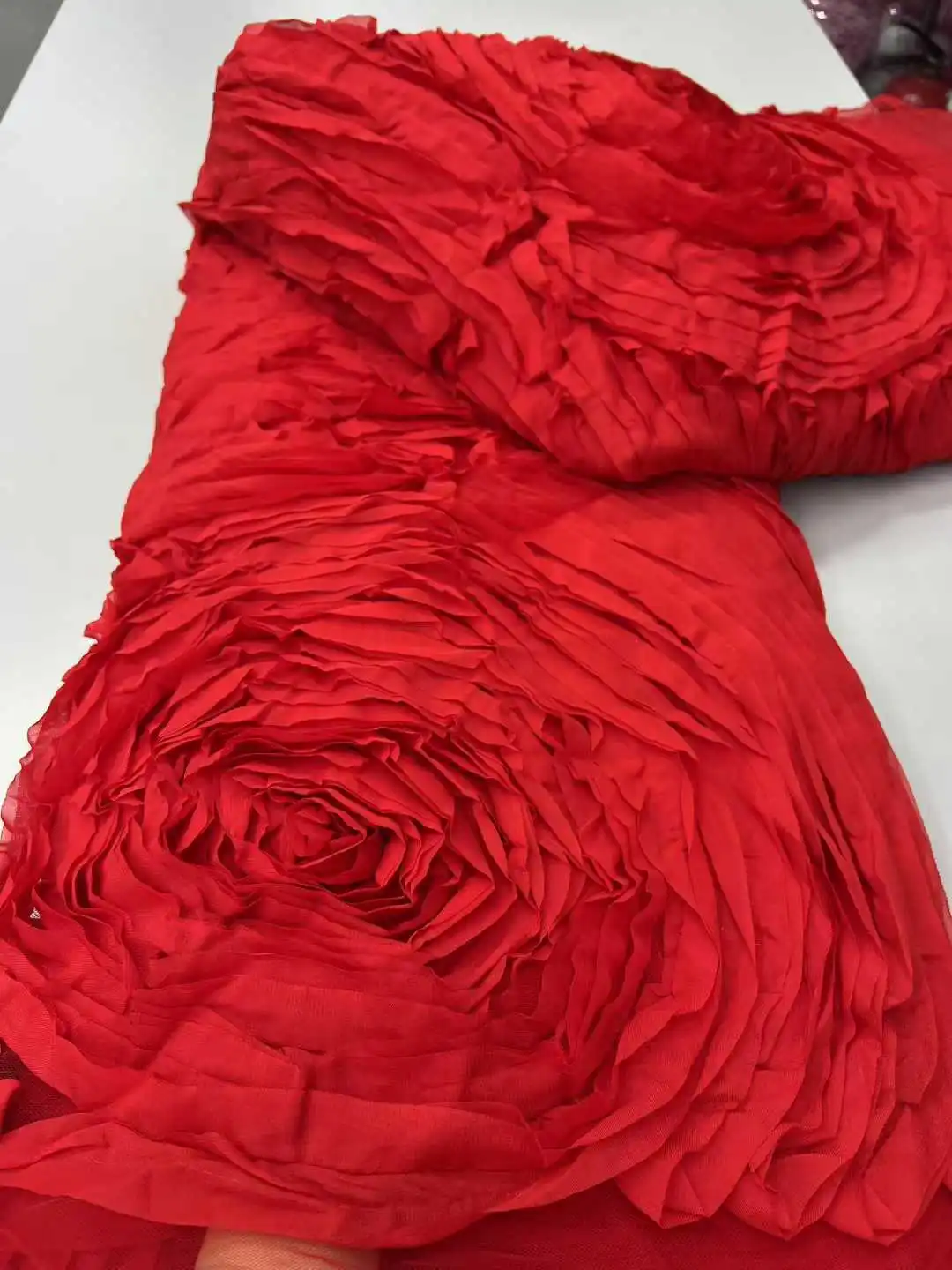 

Red African Luxury Sequins Lace Fabrics, Latest 3d Tulle Embroidery French Mesh Material for Party and Wedding