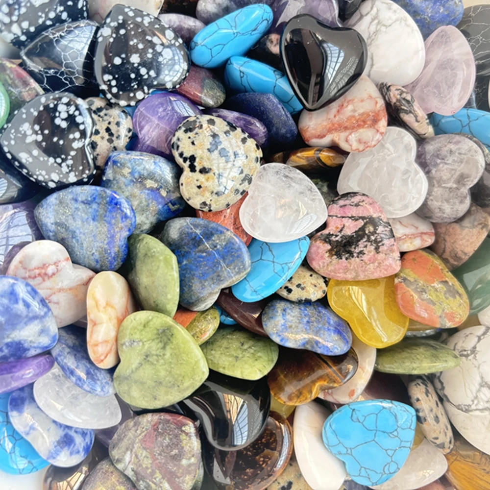 Mini pierre de cristal naturelle en forme de cœur, 10 pièces/ensemble, ornement de 2cm, Quartz Rose Reiki, 7 chakras, gemme de guérison énergétique, décoration de maison