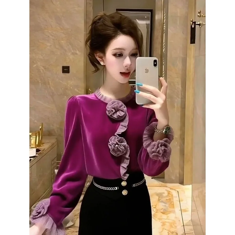 

Фиолетовая бархатная рубашка 2025: уникальная, суперкрасивая, легкая роскошь, высококачественный французский шик, приталенный крой, внутренний топ для зимы