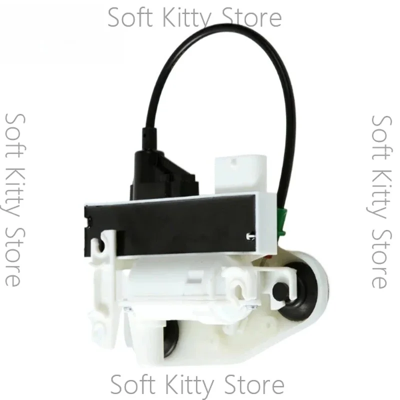 Auto Parts Door Lock Actuator Front Right  51217444678 /Front Left  51217444677 For BMW X5 G05