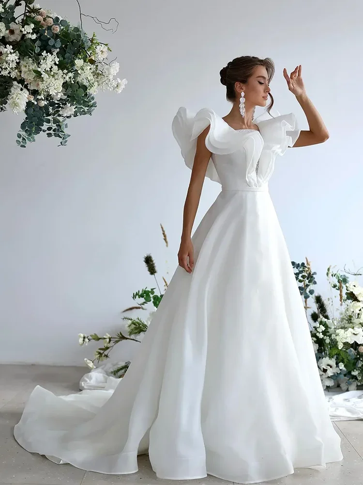 

Modern Saudi Arabic A Line Wedding Dresses 2024 Layered Ruffles Scoop Neck Bridal Gown Organza Sweep Train Robe De Mariée Custom