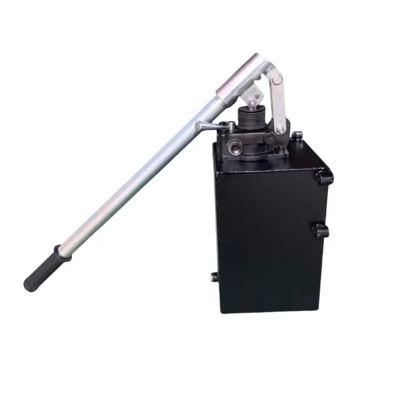 Double-acting manual hydraulic with 7-liter manual conveyor tank
