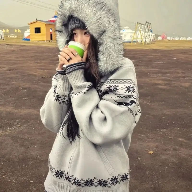 

Новый осенне-зимний вязаный свитер в стиле преппи, женский жаккардовый свитер в стиле ретро, повседневная свободная куртка с капюшоном на молнии из искусственного меха, верхняя одежда для студентов