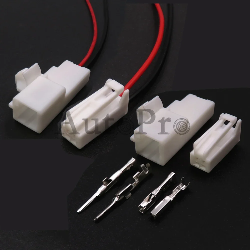 1 Set 2 Hole Auto AC Assembly Unsealed Plug 7282-5845 7283-5845 Car Light Lamp Socket For Toyota Automobile Electrical Connector